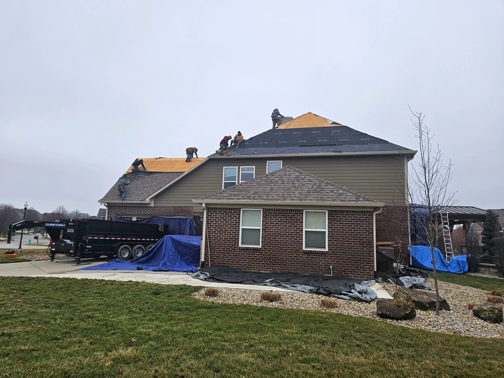 center-grove-roof-repair-hometown-roofing-exteriors-1024x768